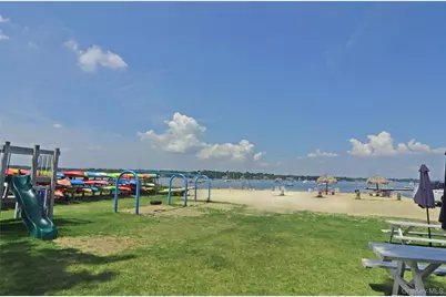 23 Ivy Way, Port Washington, NY 11050 - Photo 46