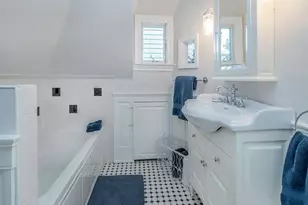 23 Ivy Way, Port Washington, NY 11050 - Photo 32