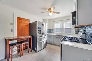 109-46 174th St, Jamaica, NY 11433 - Photo 12