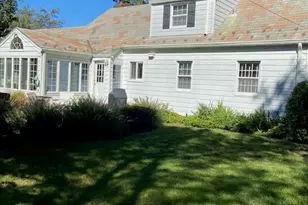 30 Glenwood Ln, East Hills, NY 11577 - Photo 2