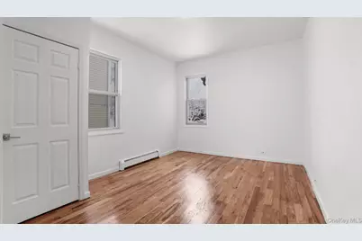 3412 Hunter Avenue, Bronx, NY 10475 - Photo 12