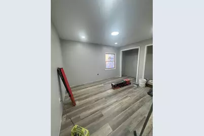 71 11th Avenue, Huntington Station, NY 11746 - Photo 14
