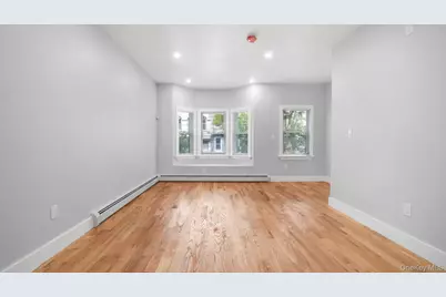 506 E 183rd Street, Bronx, NY 10458 - Photo 8