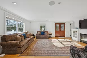 30 Club Ln, Remsenburg, NY 11960 - Photo 8