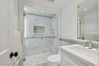 30 Club Lane, Remsenburg, NY 11960 - Photo 16