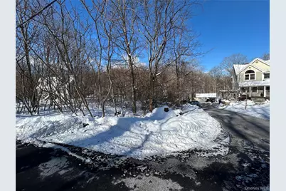 20 Hickory Lane, Pawling, NY 12564 - Photo 4