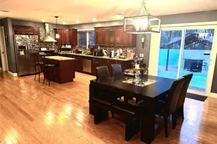 285 Daniel St, Lindenhurst, NY 11757 - Photo 8