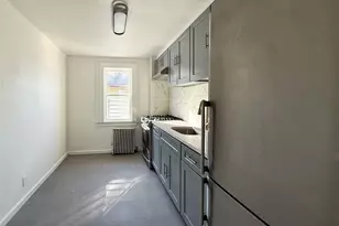 [Address not provided], Valley Stream, NY 11580 - Photo 4