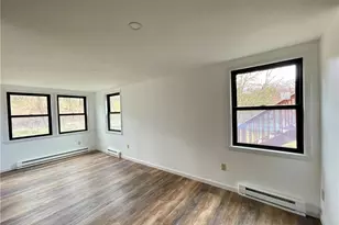 5 Frances Dr, Hopewell Junction, NY 12533 - Photo 8