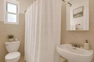 1815 Palmer Ave, Larchmont, NY 10538 - Photo 20