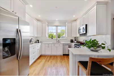 545 E Fulton Street, Long Beach, NY 11561 - Photo 4