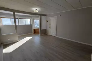 87 W Pierpont St, Kingston, NY 12401 - Photo 2