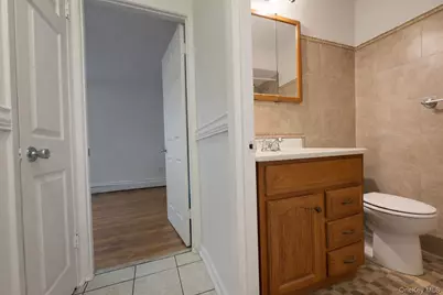 536 Throgs Neck Expressway, Bronx, NY 10465 - Photo 8