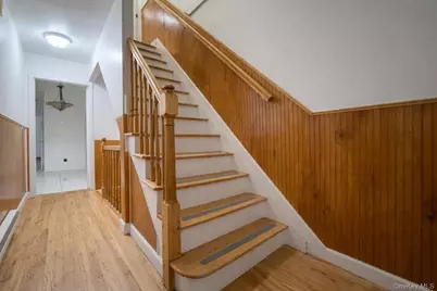 536 Throgs Neck Expressway, Bronx, NY 10465 - Photo 6