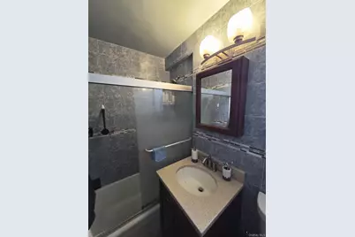 8900 170 #12F, Jamaica, NY 11432 - Photo 6
