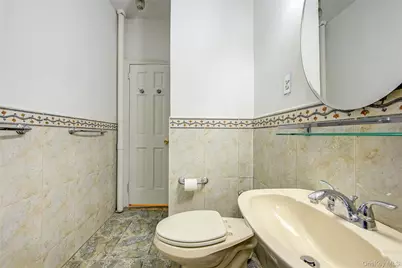 35-25 77 Street #B53, Jackson Heights, NY 11372 - Photo 26