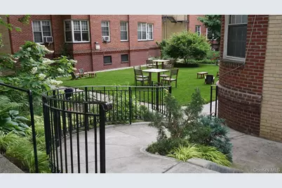 35-25 77 Street #B53, Jackson Heights, NY 11372 - Photo 34