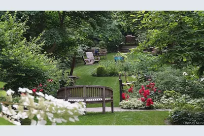 35-35 77 Street #B53, Jackson Heights, NY 11372 - Photo 8