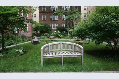 35-35 77 Street #B53, Jackson Heights, NY 11372 - Photo 4