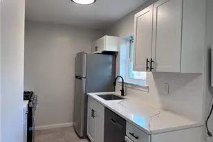 14 Alpine Dr, Wappingers Falls, NY 12590 - Photo 2