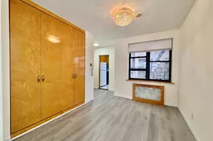 26-25 141st St, Flushing, NY 11354 - Photo 6