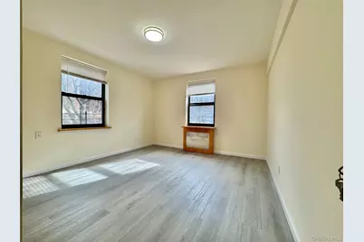 26-25 141st St #3E, Flushing, NY 11354 - Photo 14