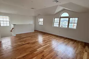 239-38 148th Rd, Rosedale, NY 11422 - Photo 2