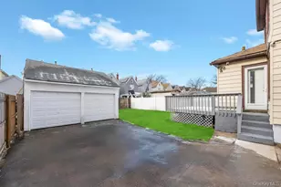 115-40 149th St, Jamaica, NY 11436 - Photo 28