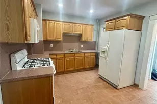 115-40 149th St, Jamaica, NY 11436 - Photo 10