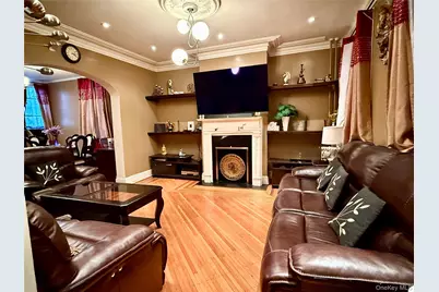 54-05 68th Street, Maspeth, NY 11378 - Photo 4