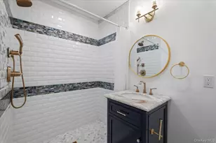 2 Brookridge Rd, New Rochelle, NY 10804 - Photo 10