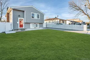 102A Claremont Ave, West Babylon, NY 11704 - Photo 6