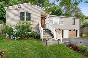 24 Homestead Dr, Carmel, NY 10512 - Photo 2