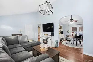 24 Homestead Dr, Carmel, NY 10512 - Photo 4