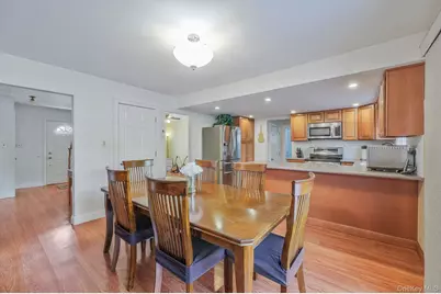 23 Foxboro Avenue, Farmingville, NY 11738 - Photo 12