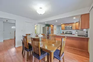 23 Foxboro Ave, Farmingville, NY 11738 - Photo 12