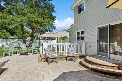 23 Foxboro Avenue, Farmingville, NY 11738 - Photo 36