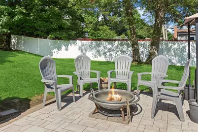 23 Foxboro Avenue, Farmingville, NY 11738 - Photo 38