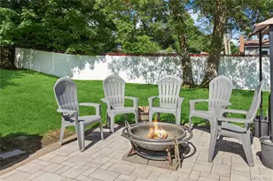 23 Foxboro Ave, Farmingville, NY 11738 - Photo 38