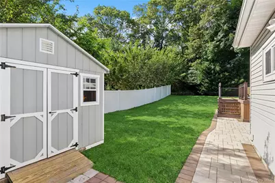 23 Foxboro Avenue, Farmingville, NY 11738 - Photo 46