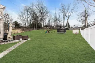 46 Falcon Dr, Hauppauge, NY 11788 - Photo 20