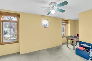 46 Falcon Dr, Hauppauge, NY 11788 - Photo 16