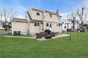 46 Falcon Dr, Hauppauge, NY 11788 - Photo 26