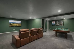 46 Falcon Dr, Hauppauge, NY 11788 - Photo 24