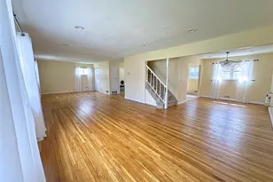 46 Falcon Dr, Hauppauge, NY 11788 - Photo 6