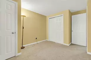 46 Falcon Dr, Hauppauge, NY 11788 - Photo 18