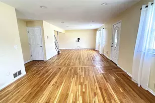 46 Falcon Dr, Hauppauge, NY 11788 - Photo 6