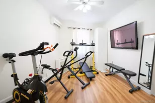 67-01 Eliot Ave, Middle Village, NY 11379 - Photo 8