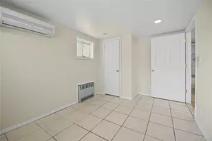 67-01 Eliot Ave, Middle Village, NY 11379 - Photo 14