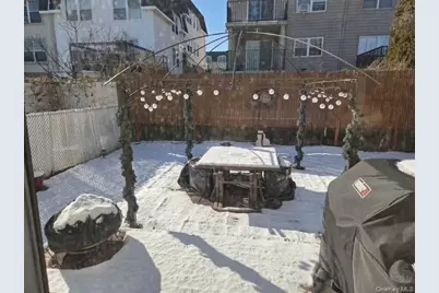 1550 Waters Edge Drive, Bayside, NY 11360 - Photo 12